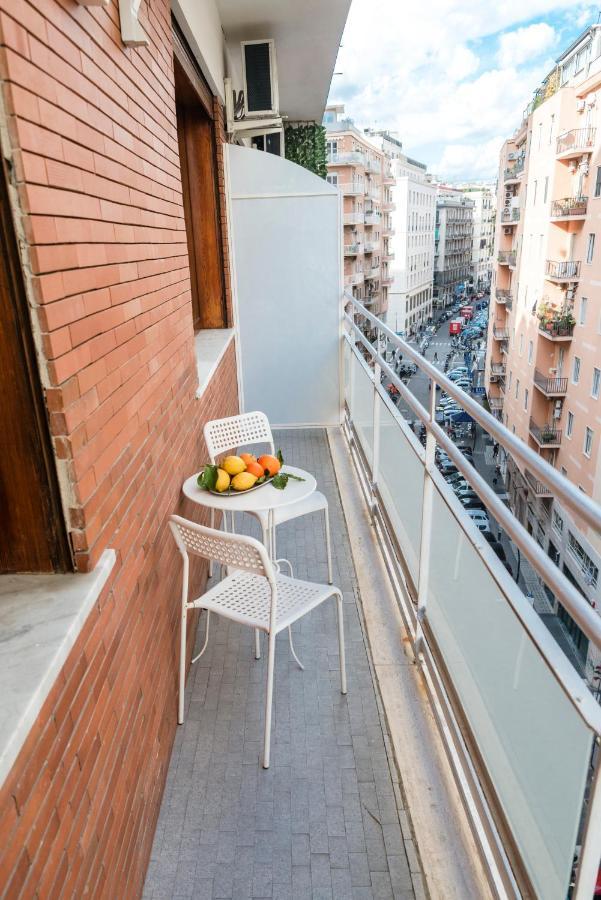 La Hara Apartments Naples Luaran gambar